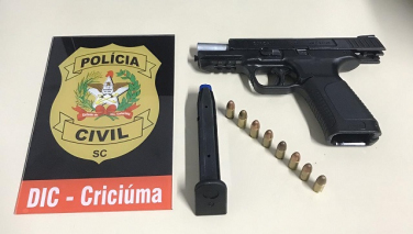 Notícia - Polícia Civil realiza operação e apreende arma de fogo