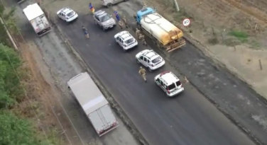 Notícia - Bandidos armados invadem residência, amarram moradores e roubam veículo em Criciúma (VÍDEO)