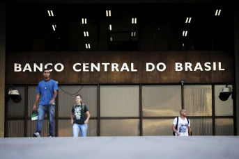 Notícia - Com juro básico em 2,25%, FGTS e poupança rendem mais que Tesouro Selic