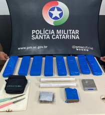 Notícia - Criciúma: Polícia Militar apreende mais de seis quilos de maconha em residência