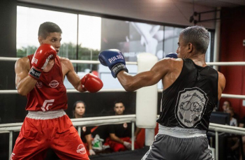 Notícia - Atletas do boxe de Criciúma disputam Cinturão de Ouro em Balneário Camboriú