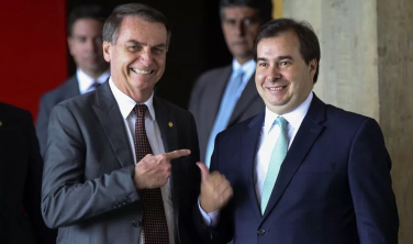 Notícia - Governadores cada vez mais distantes de Bolsonaro 