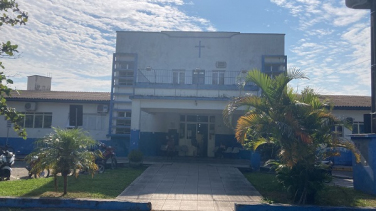 Notícia - Hospital que chegou a estocar merenda escolar no necrotério será revitalizado