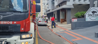 Notícia - Água em transformador de energia mobiliza bombeiros no Centro (VÍDEO)