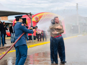 Notícia - Bombeiros com novo comando em Sombrio