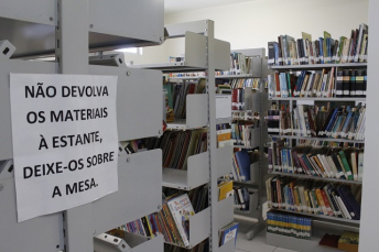 Notícia - Biblioteca Pública conta mais com mais de 7 mil títulos no acervo em Forquilhinha