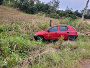 Notícia - Turvo: saída de pista deixa cinco hospitalizados 