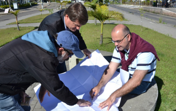 Notícia - O projeto da ciclovia na Centenário volta à tona