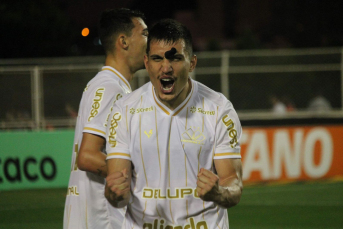 Notícia - Léo Costa fica no Tigre 