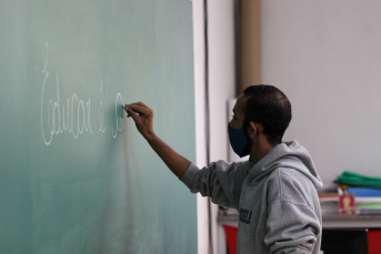 Notícia - Unesc forma novos educadores e bacharéis