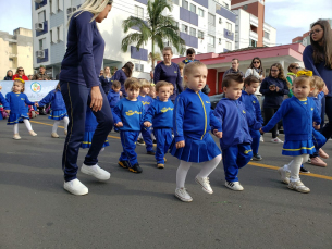 Notícia - Tiquinho de Gente reforça patriotismo das crianças