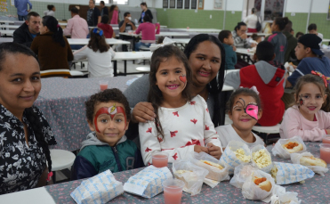 Notícia - Dia da Família movimenta manhã de sábado no Bairro da Juventude