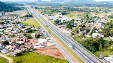 Notícia - Covid-19: Fluxo de viajantes às margens da BR-101 preocupa Maracajá