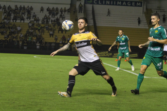 Notícia - Chapecoense de olho em Eduardo, do Tigre