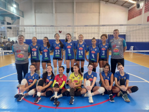 Notícia - Em Florianópolis, vôlei de Forquilhinha estreia com duas vitórias no Estadual Sub-15