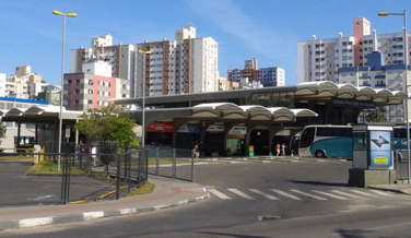 Notícia - Covid-19: Passageiro chama atenção para medidas na Rodoviária