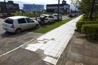 Notícia - Fórum de Criciúma terá ampliação do estacionamento