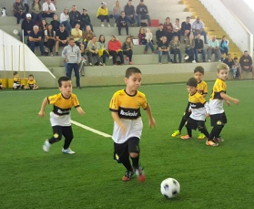 Notícia - Escolinha de futebol do Criciúma retorna em março