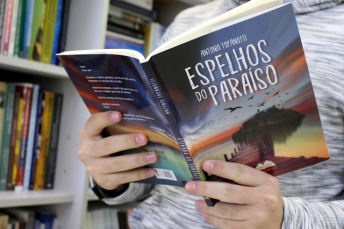 Notícia - Editora Unesc lança “Espelhos do Paraíso”