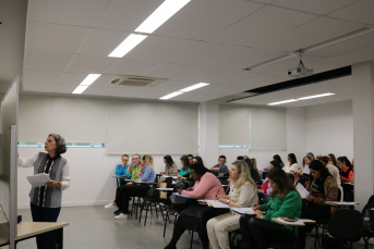 Notícia - Professores de Matemática concluem formação na Acic