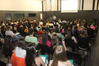 Notícia - VI Jornada e I Congresso Materno Infantil reúnem acadêmicos em Criciúma