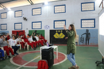 Notícia - Famcri capacita Apae para projeto de educação ambiental