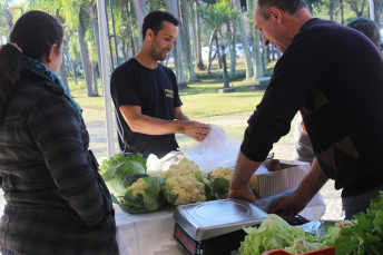 Notícia - O Paço Municipal também é lugar da agricultura familiar