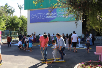 Notícia - Danças, brincadeiras e piquenique na Festa da Família 