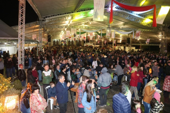 Notícia - Nova Veneza nos embalos da Festa da Gastronomia