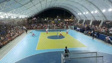 Notícia - Arroio do Silva: Cedro/MG Futsal é campeão e conquista a taça De Bem Tintas