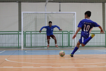 Notícia - Último dia de Jemec tem campeões no basquete e futsal