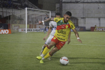 Notícia - Brusque garante vaga na final do Estadual após vitória em cima do Barra