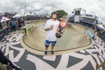 Notícia - Skatista catarinense é campeão do STU Super Finals