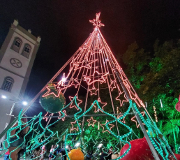 Notícia - Içara inaugura luzes de Natal 