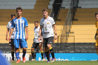 Notícia - Sub-17 perde primeira partida da final do Catarinense