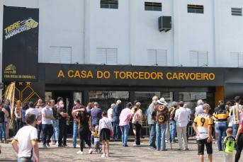 Notícia - Criciúma inaugura nova sala de troféus