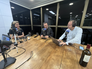 Notícia - Ex-governador de SC, Carlos Moisés participa do Parlatório desta segunda-feira (VÍDEO)