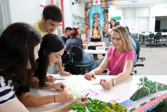 Notícia - Curso de Arquitetura e Urbanismo da Unesc: momento é promissor na área