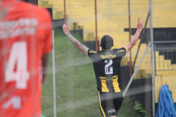 Notícia - Sub-20 vence o Camboriú e segue líder 