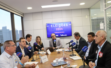 Notícia - Saiba tudo o que foi dito no último debate da Som Maior com os candidatos à Prefeitura de Criciúma