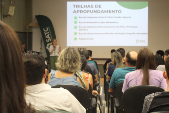 Notícia - Colégio Satc apresenta catálogo com 10 Disciplinas Eletivas para 2023 