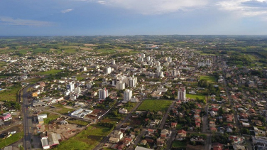 Notícia - Em Içara, dois candidatos a prefeito registrados. Em Criciúma, nenhum