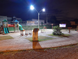 Notícia - Praças recebem reforço na iluminação em Forquilhinha