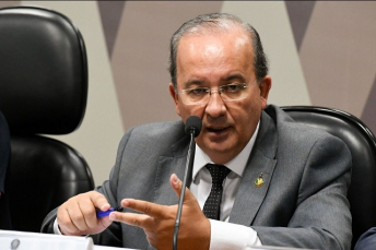 Notícia - Governo garante aplicação do Pronampe do senador Jorginho Mello