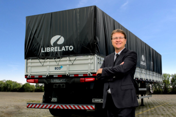 Notícia - Mesa redonda da AJE recebe CEO da Librelato, José Carlos Spricig