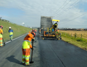 Notícia - Obras na BR-101 geram trânsito lento