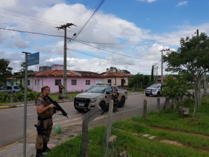 Notícia - PM desencadeia operação com 32 homens e 16 viaturas