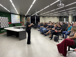 Notícia - Policiais têm palestra sobre desenvolvimento pessoal