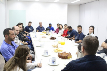 Notícia - Librelato realiza mais uma edição do Café com o Presidente