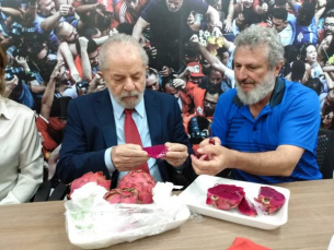 Notícia - Com Lula na disputa, Padre Pedro projeta melhor cenário ao PT catarinense